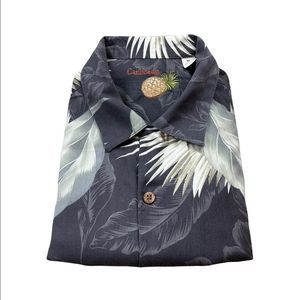 Caribbean Shirt Mens Medium Black Floral Silk Hawaiian‎ Short Sleeve Button Down